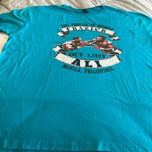 Gilden Men’s Short Sleeve Graphic Tee